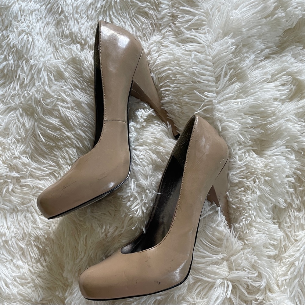 Steve Madden nude pumps